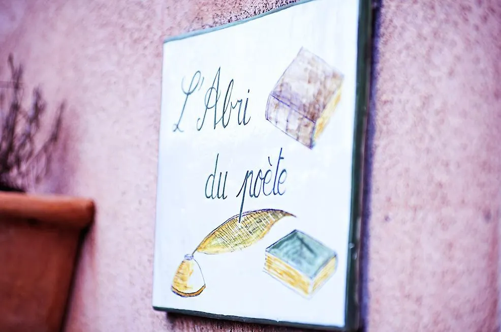L'Abri Du Poete Bed & Breakfast Besse-sur-Issole