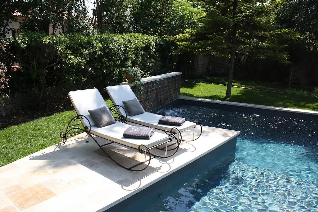L'Abri Du Poete Bed & Breakfast Besse-sur-Issole