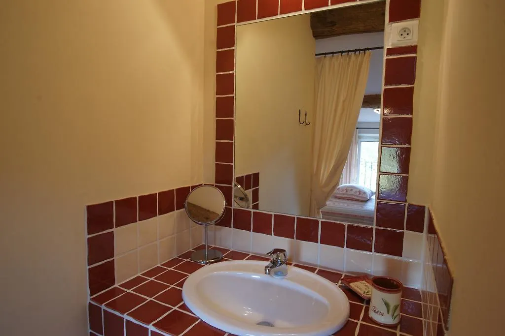 L'Abri Du Poete Bed & Breakfast Besse-sur-Issole Fransa