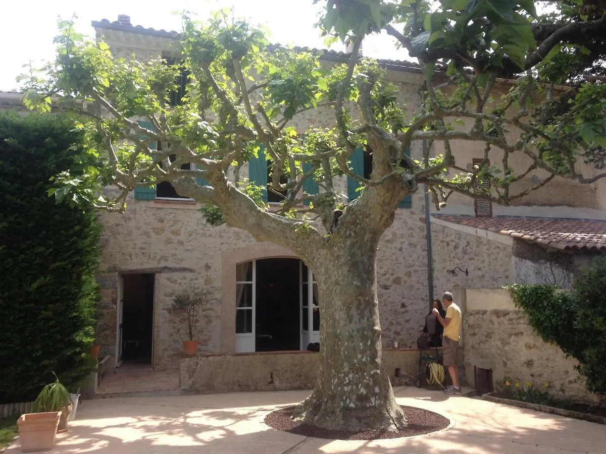 L'Abri Du Poete Bed & Breakfast Besse-sur-Issole 0*,  Fransa